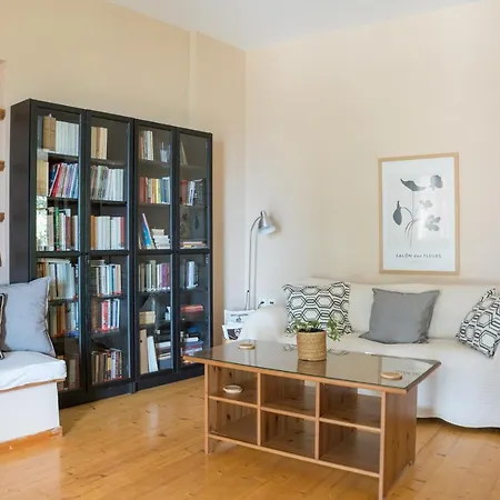 Bougainvillea Tree House Prázdninový dům Chavriáta